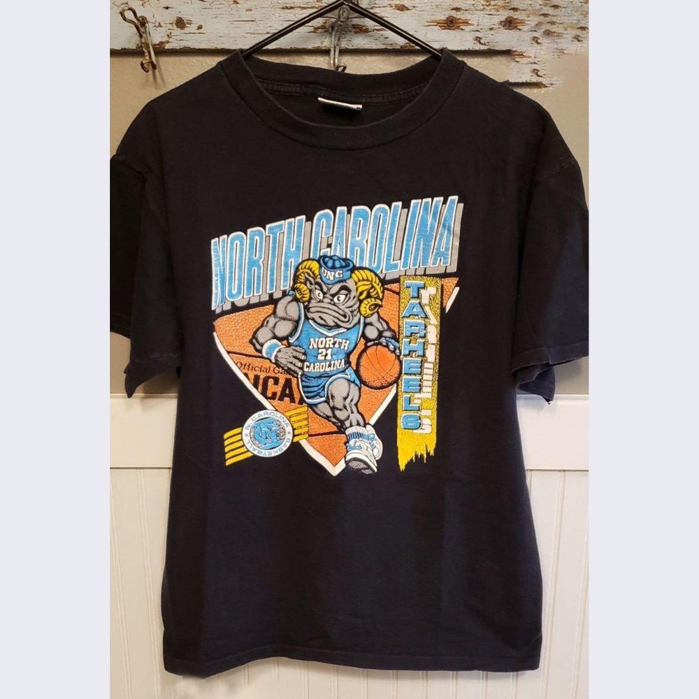 Vintage NCAA UNC Tar Heels Mascot Shirt, University of North Carolina Shirt